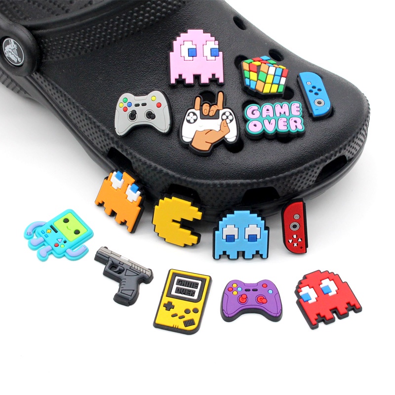 ภาพสินค้าน่ารัก 1pcs Jibbitz shoe charms การ์ตูน ธีมเกม Pac-Man Crocs ถอดได้ diy decorate pvc รองเท้าแตะ accessories หัวเข็มขัด ของขวัญคริสต์มาสสำหรับเด็ก 1000 รุ่น สําหรับคุณเลือก จากร้าน ljlstore.th บน Shopee ภาพที่ 1