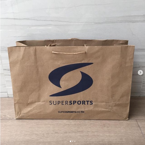 ถุงกระดาษ-ถุง-แบรนด์-super-sports-ของแท้-สวยมาก-supersports-มีลายของแบรนด์-ใบใหญ่-จุเยอะ-แนะนำมาก