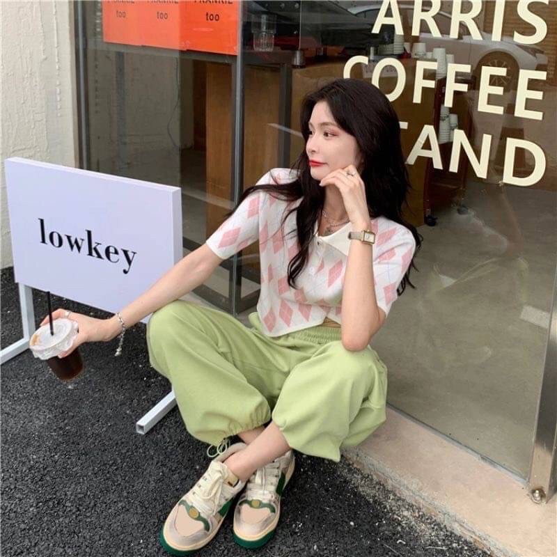 พร้อ-มส่ง-เสื้อไหใพรมคอปก-ลายตารากหมากรุก-สีน่ารักมาก