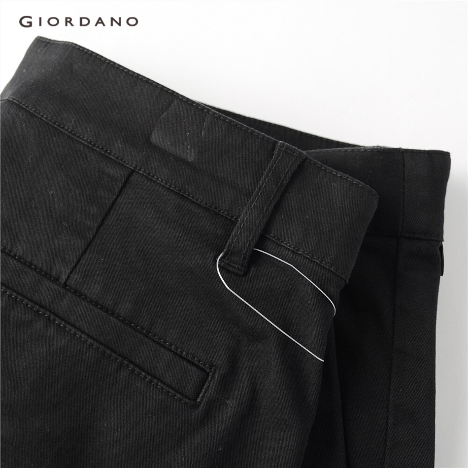 ภาพสินค้าGIORDANO กางเกงขายาวผู้ชาย Men's Mid Rise Regular Tapered Pants 01111027 จากร้าน giordanothailand_officialshop บน Shopee ภาพที่ 5