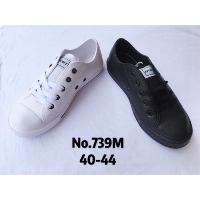 ภาพหน้าปกสินค้ารองเท้าไฟล่อนสไตล์ผ้าใบ ลุยน้ำได้ ไม่เปียก ไม่ลื่น เบามา ไซร์36-44 มีสีขาว สีดำ จากร้าน sukanyu17 บน Shopee