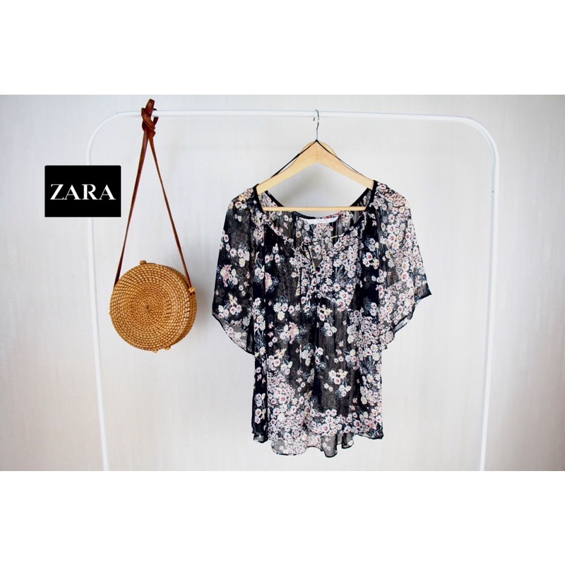 zara-ผ้าชีฟอง-ลายดอกเล็กๆ-สีดำผ้าพริ้วใส่สบาย-ไร้ตำหนิ-tag-ครบ-ป้าย-m-อก-48