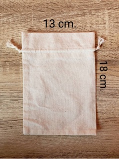 ภาพขนาดย่อของภาพหน้าปกสินค้าถุงผ้าหยาบสีขาว ใส่เครื่องประดับ ของขวัญ ของเบ็ดเตล็ด ขนาด 6x8 ซม. - 13x18 ซม. จากร้าน topjewelrybags บน Shopee ภาพที่ 6
