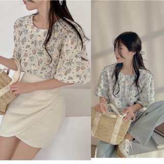 เสื้อแขนสั้นคอกลมทรงวินเทจปักลายดอกไม้(D0030)