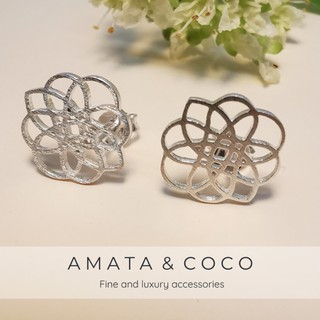 Amata &amp; CoCo ต่างหูเงินแบบหมุด ACKE605 รูปลายเส้นดอกไม้