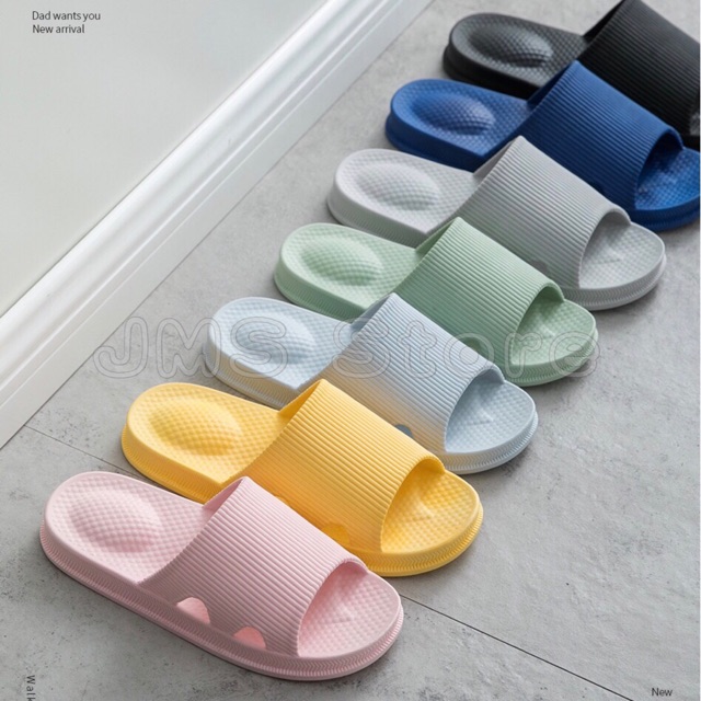 ภาพสินค้ารองเท้าเพื่อสุขภาพ รองเท้าใส่ในบ้าน รุ่นยาง EVA กันลื่น จากร้าน siberrt บน Shopee ภาพที่ 3
