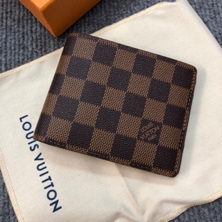 Louis Vuitton Multiple wallet