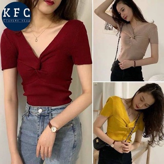 สินค้า 🌟KFC🌟เสื้อไหมพรม แขนสั้น มัดหน้าใส่สบาย สไตล์เกลาหลี #025