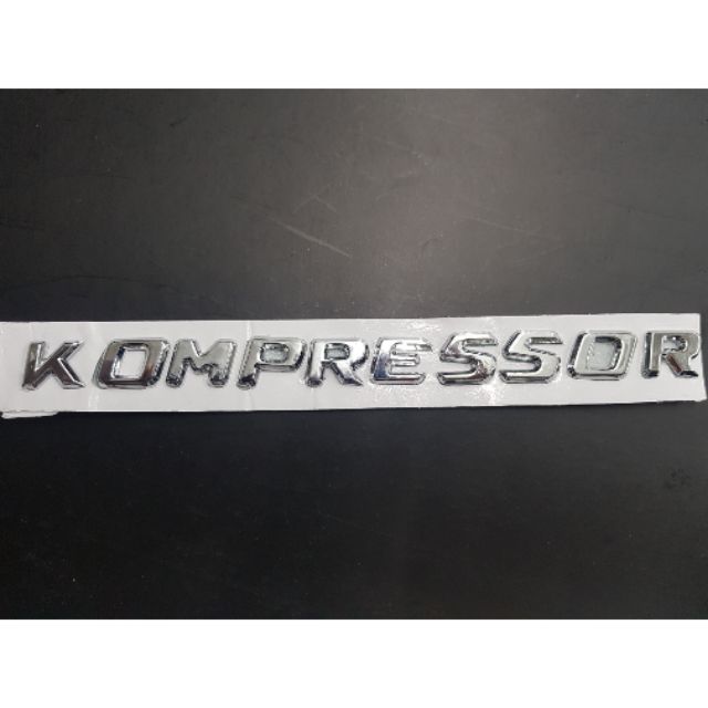 ราคาและรีวิวlogo kompressor ของรถ benz amg ตัวเล็ก