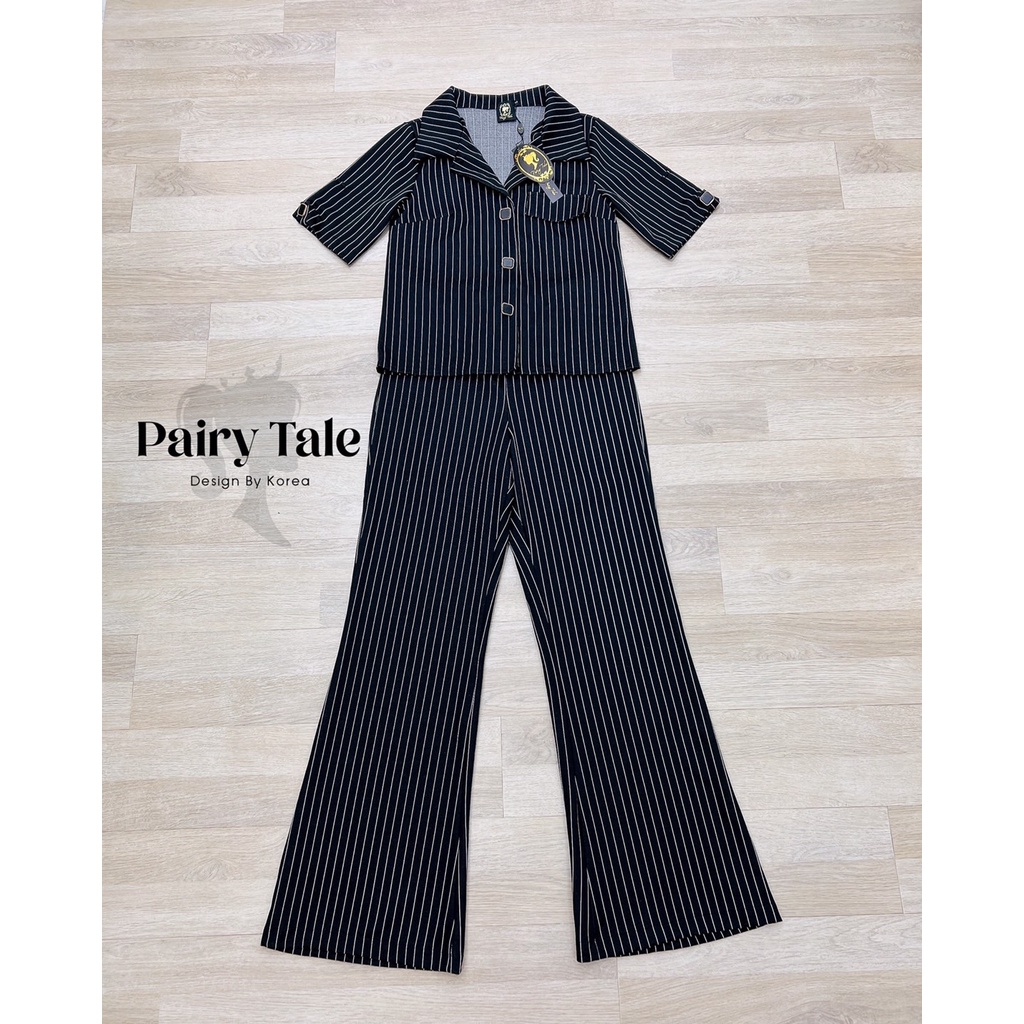 pairy-tale-set-เสื้อคอปกสีดำ-กางเกงขายาว-ลายทางดำขาว-เนื้อผ้ายืดได้-งานสวยมากๆ-ลุคนี้ใส่ได้ทุกวันจริงๆนะคะ-ใครได้ไป-คุ้ม