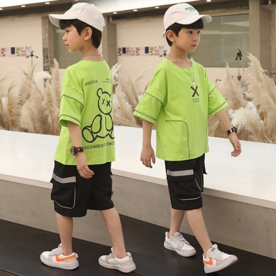 เสื้อผ้าเด็ก-ชุดฤดูร้อน-2021-เด็กใหม่ฤดูร้อนแขนสั้นเด็กวัยกลางคนหล่อสไตล์เกาหลีเสื้อผ้าอินเทรนด์