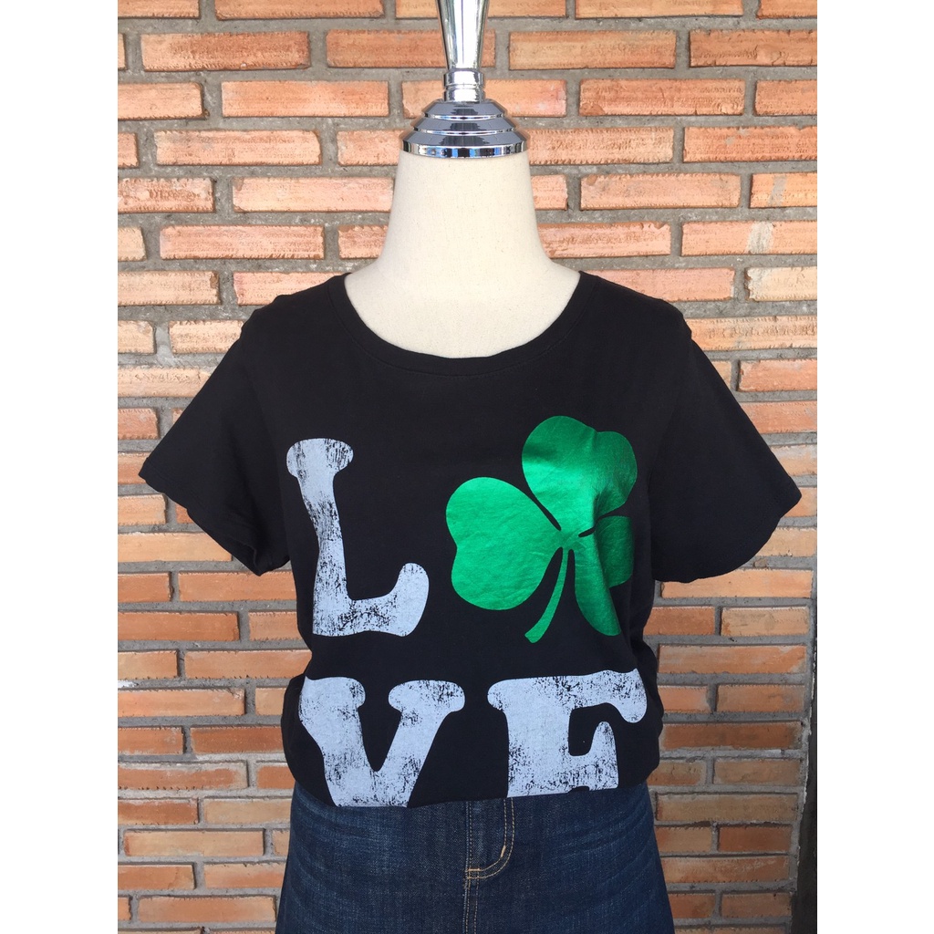 เสื้อยืดคอกลมสีดำสกรีนลายสีขาวเขียว-size-xl-อก-42-44-ยาว-27