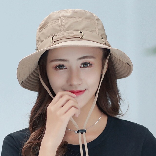 ภาพหน้าปกสินค้าหมวกบักเก็ตเดินป่า(Bucket hat) หมวกเดินป่าผ้าร่ม จากร้าน happyhola บน Shopee