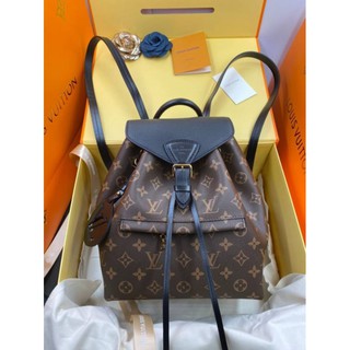 กระเป๋า​เป้ LOUIS​ VUITTON​