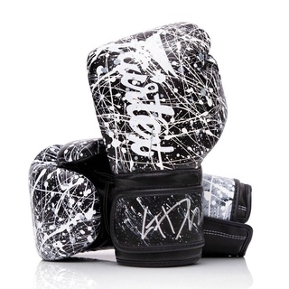 ภาพหน้าปกสินค้านวมชกมวย รุ่น \" BGV14 Black/White Painter \" Fairtex Microfiber Gloves - Art Collections ซึ่งคุณอาจชอบสินค้านี้