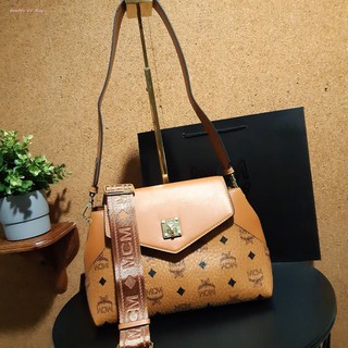 ESSENTIAL CROSSBODY IN VISETOS