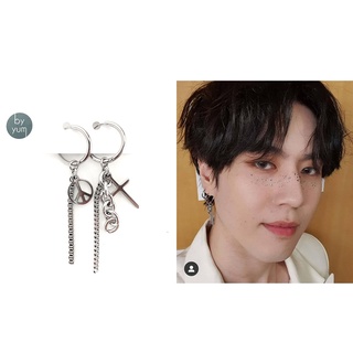 🇰🇷byyum🇰🇷GOT7 Yugyeom wearing [Whole surgical steel Cross Peace  Earrings]