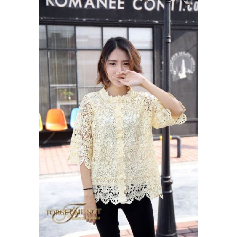เสื้อลูกไม้กระดุมหน้างานสวยมากมี12สีใส่แมทกับอะไรก็สวย