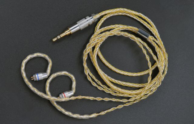 ภาพหน้าปกสินค้าสาย KZ Premium Goldsilver cable ของแท้จากศูนย์ไทย สายถักชุบเงิน ทอง 200 แกนรุ่นใหม่ล่าสุด จากร้าน indygadget บน Shopee