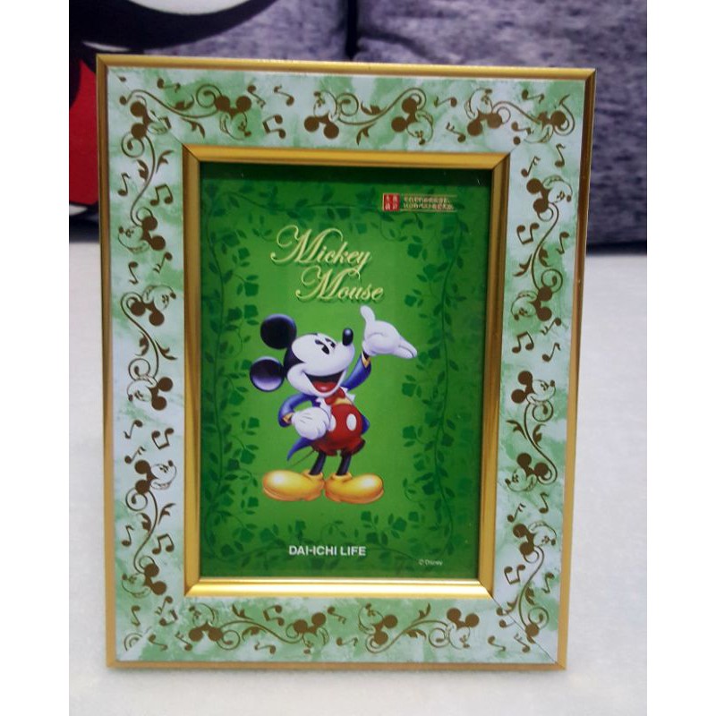 กรอปรูป-mickey-disney-แท้