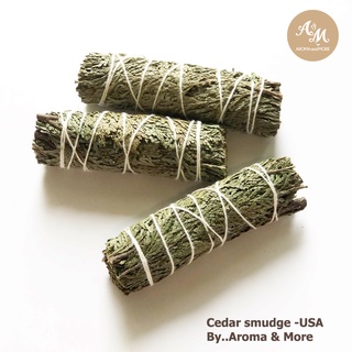 Cedar Smudge hand rolled- California10cm ให้กลิ่นหอมสดของไม้และใบซีดาร์ และจุดขับไล่พลังงานลบนําความสุขสว่างมาสู่พื้นที่