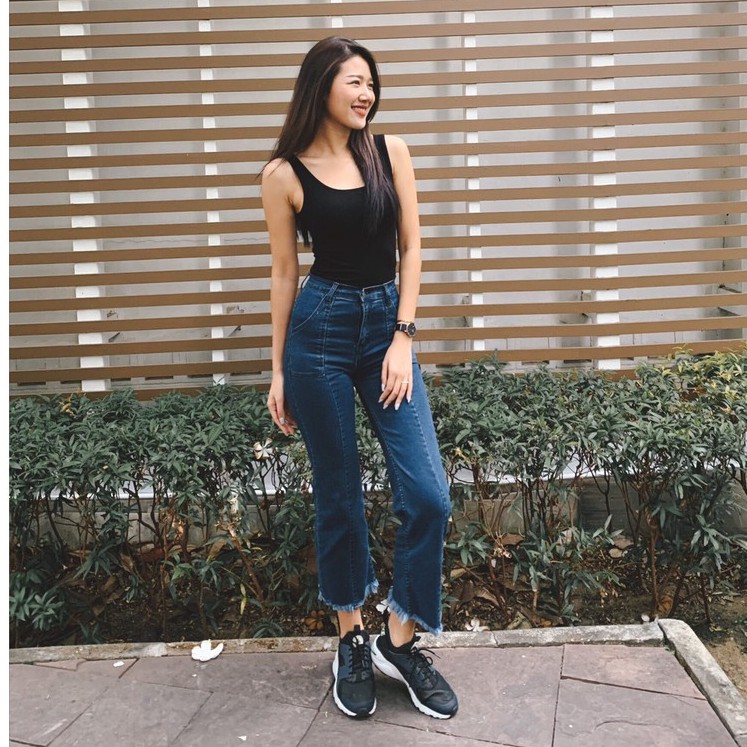 cc-jeans-008-กางเกงยีนส์ผู้หญิง-008-เอวสูง-ยืด-ขากว้าง-สีน้ำเงินเข้ม-ปลายขาตัด-แต่งตะเข็บหน้า