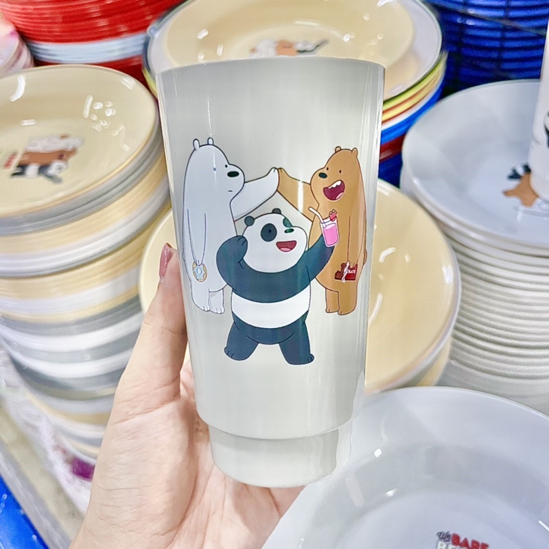 ภาพสินค้าแก้วน้ำพลาสติก we bare bears  ลิขสิทธิ์แท้ ราคาส่ง จากร้าน enjoys.littlethings บน Shopee ภาพที่ 4