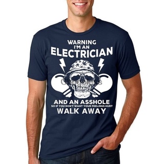 ใหม่ เสื้อยืดลําลอง แขนสั้น พิมพ์ลาย IM An Electrician Skull Graphic สําหรับผู้ชาย Kiggfj23Jhfifi08