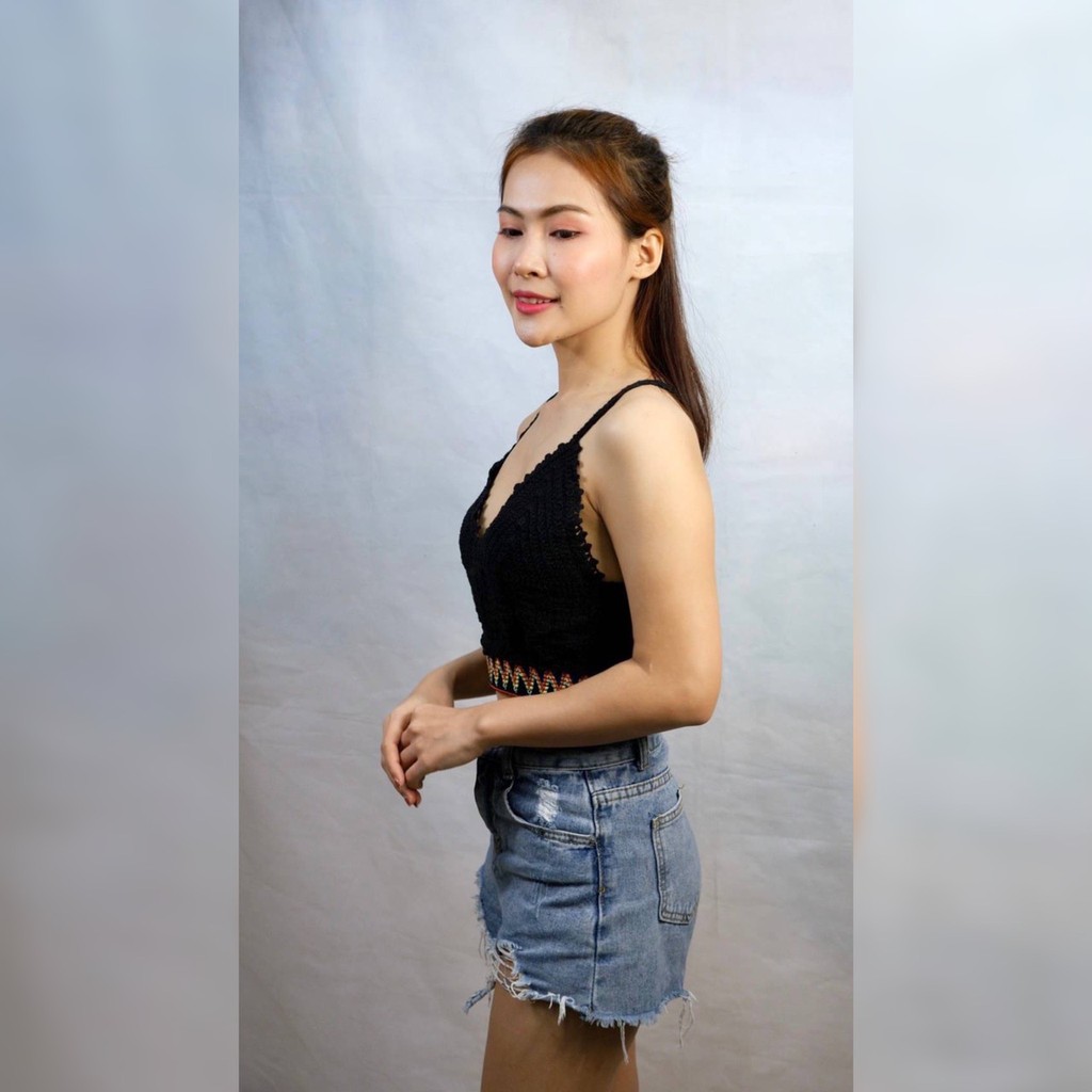 aishangni-สายเดี่ยว-เสื้อครอปท็อปสายเดี่ยวโบฮีเมียนสวยๆ-งานไหมพรมถักผ้าดีใส่คู่กับกางเกงยีนส์ขาสันสวยๆ