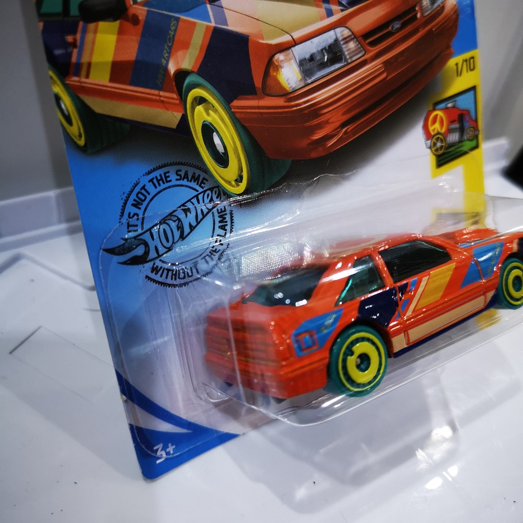 โมเดลรถ-hotwheels-92-ford-mustang-สีส้ม-รถเหล็ก-รถของเล่น-รถโมเดลสะสม