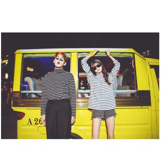 เสื้อคอเต่าเกาหลี  black and white striped T-shirt