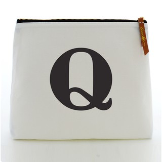 กระเป๋า ALPHABET MAKEUP BAGS LARGE WHITE “Q”