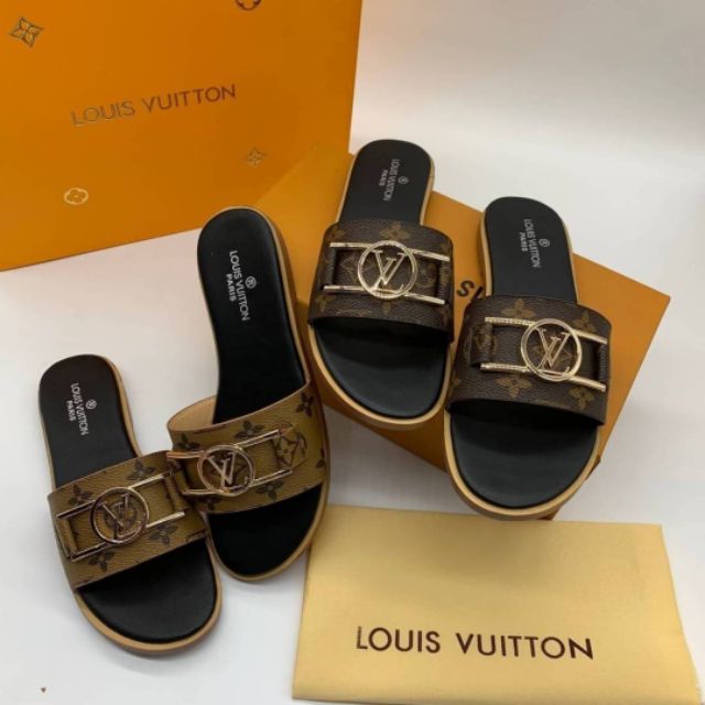 รองเท้้าแตะ-louis-vuitton