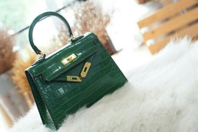 hermes-kelly-croco-bag-for-christmas