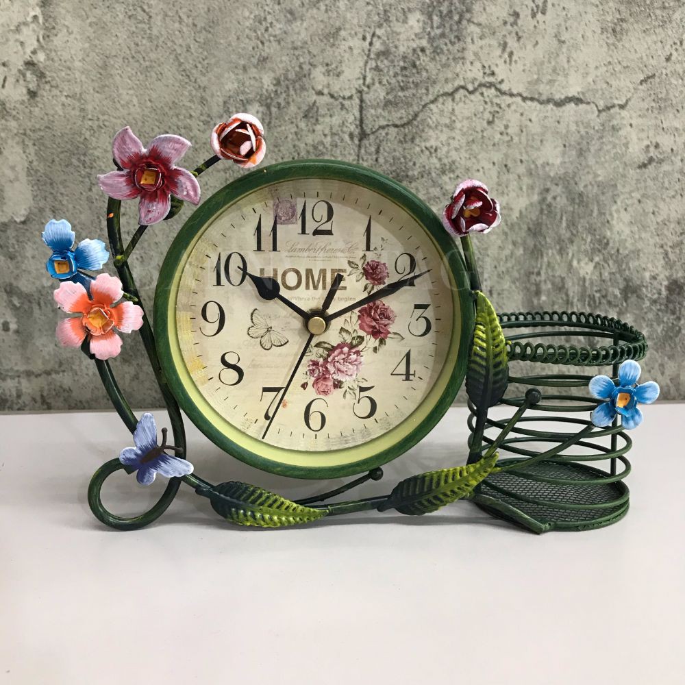 นาฬิกาตั้งโต๊ะ-แต่งดอกไม้-ด้านข้างสามารถใส่ของ-หรือจัดดอกไม้ได้-งานเหล็ก-สไตล์วินเทจ