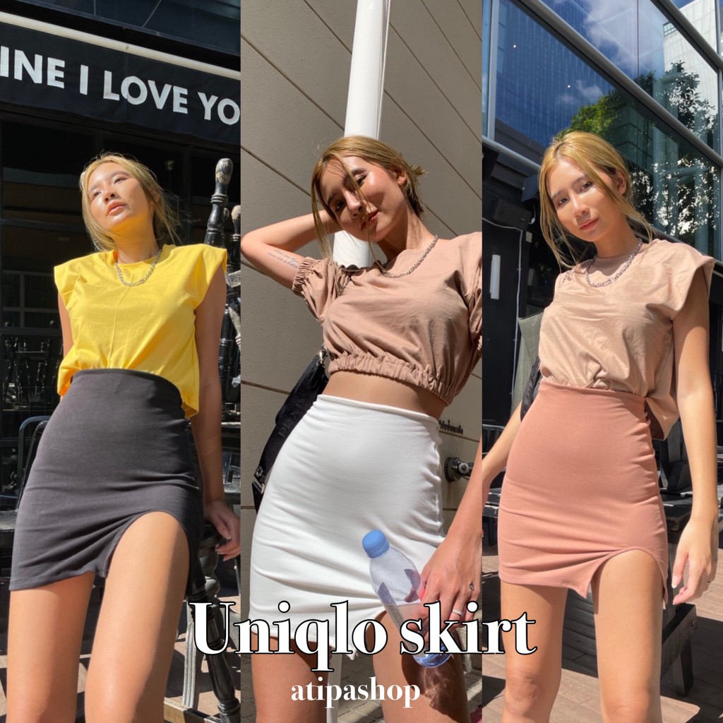 ภาพหน้าปกสินค้าAtipashop - Uniqlo skirt กระโปรงสั้น ผ่าข้าง แหวกด้านหน้า จากร้าน atipashopp บน Shopee