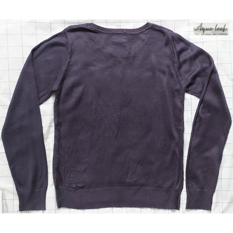 aqua-leaf-เสื้อสเวตเตอร์ไหมพรม-สีกรมท่าทอลาย-ไซส์-36-40-มือสอง-สภาพใหม่มาก-unisex