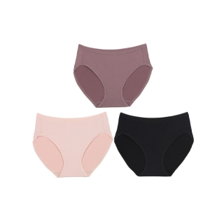 Wacoal Bikini Panty กางเกงในวาโก้ รูปแบบบิกินี่ แพ็ค 3 ชิ้น รุ่น WU1C34/WU1T34 สีเบจ-ดำ-น้ำตาล (BT)