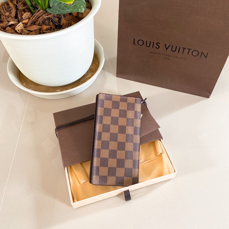 lv-กระเป๋าตัง2ใบพับ-ปีเก่า-คลาสสิค