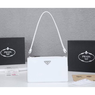 Brushed leather mini-bag สีขาว Grade Hiend Size 20CM free box set