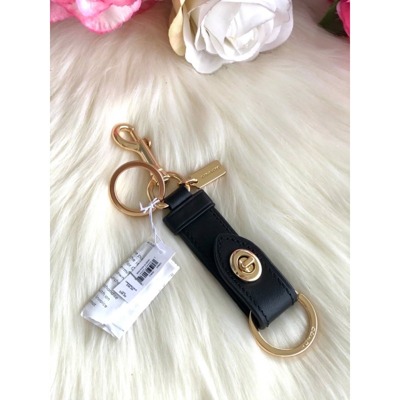 พวงกุญแจ Coach Trigger Snap Bag Charm F39865 หนังแท้ สีดำ Shopee Thailand