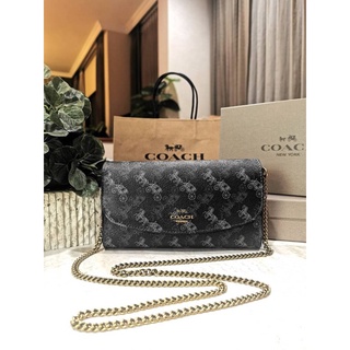Dont Miss!✴️ COACH FACTORY CLUTCH WITH CHAIN