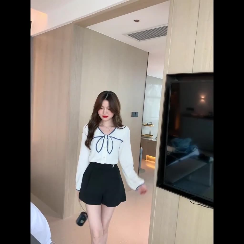 พร้อมส่ง-เสื้อเชิ้ตเกาหลีสีขาวคอวีผูกโบว์แขนยาวสลิมเสื้อเชิ้ตแฟชั่นเสื้อเชิ้ตทำงาน