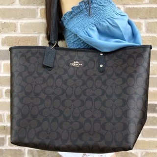 Coach Market tote