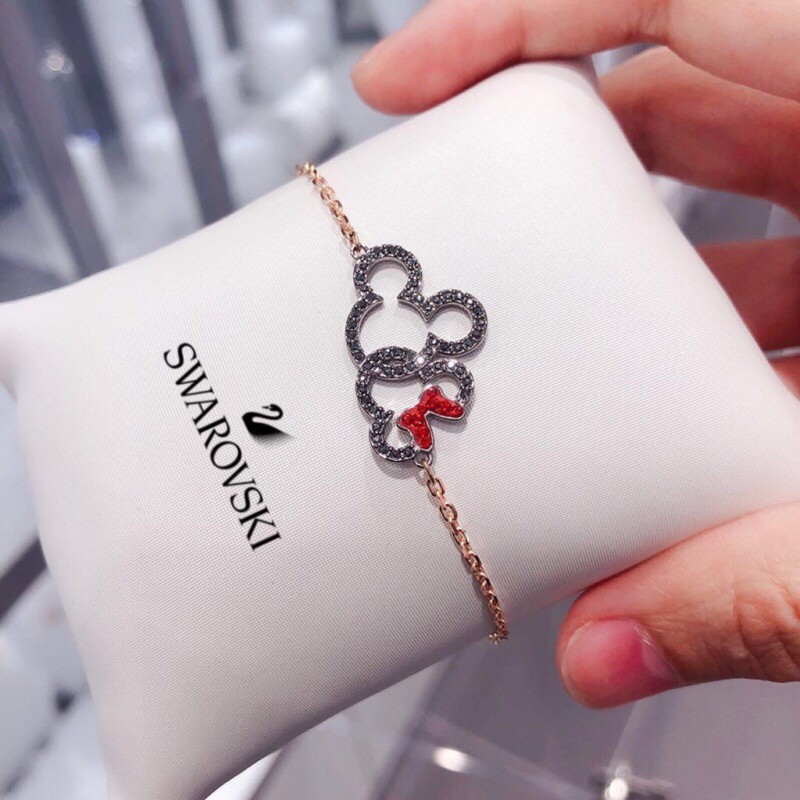 ราคาและรีวิวพร้อมส่ง Swarovskiแท้ใหม่ สร้อยข้อมือ swarovski ของแท้ 100% แท้米妮手链