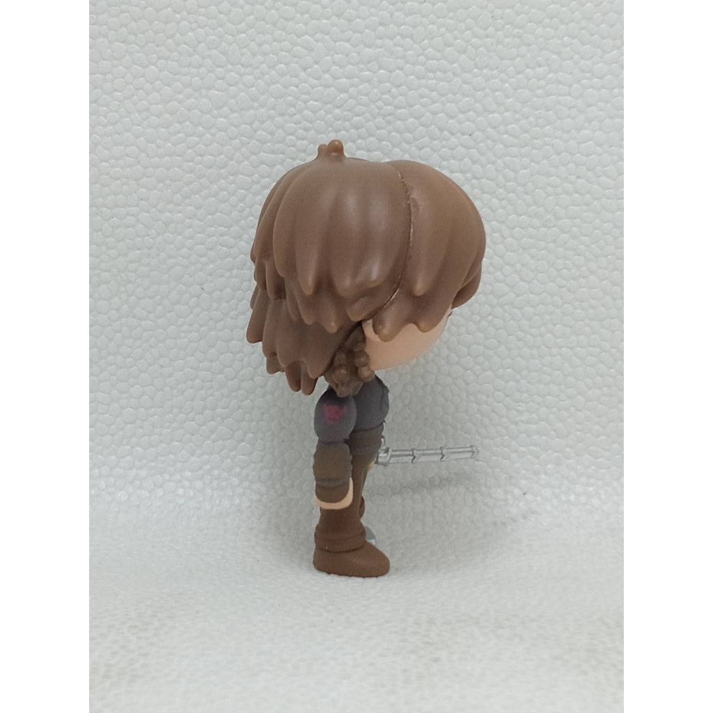 funko-mystery-mini-how-to-train-your-dragon-hiccup-gray-sword
