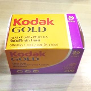 ภาพขนาดย่อของภาพหน้าปกสินค้าถูกทีสุด Orignal Kodak GOLD 200 Negative Film 135/36 ฟิล์ม,ฟิล์มสี, ฟิล์มถ่ายรูป จากร้าน memorix บน Shopee