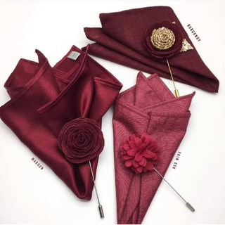 set pocket square &amp; Lapel pin. เซตผ้าเช็ดหน้าและเข็มกลัดดอกไม้สีแดง