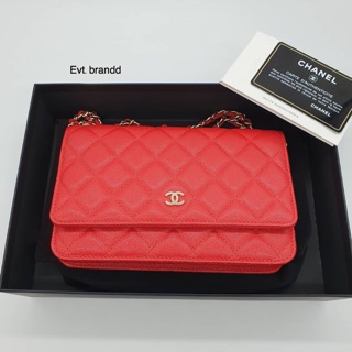 Like very new Chanel woc red caviar Hl28