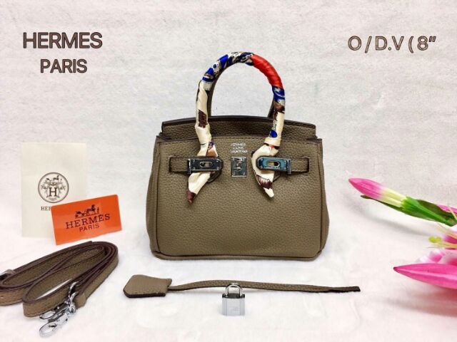 กระเป๋าแบรนด์เนม-hermes-เกรด-พรีเมี่ยม-ถ่ายภาพจากของจริงทุกภาพ-size-8-นิ้ว-โดยประมาณ